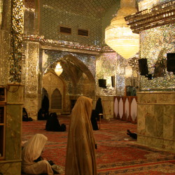 Aramgah-e Shah-e Gheragh